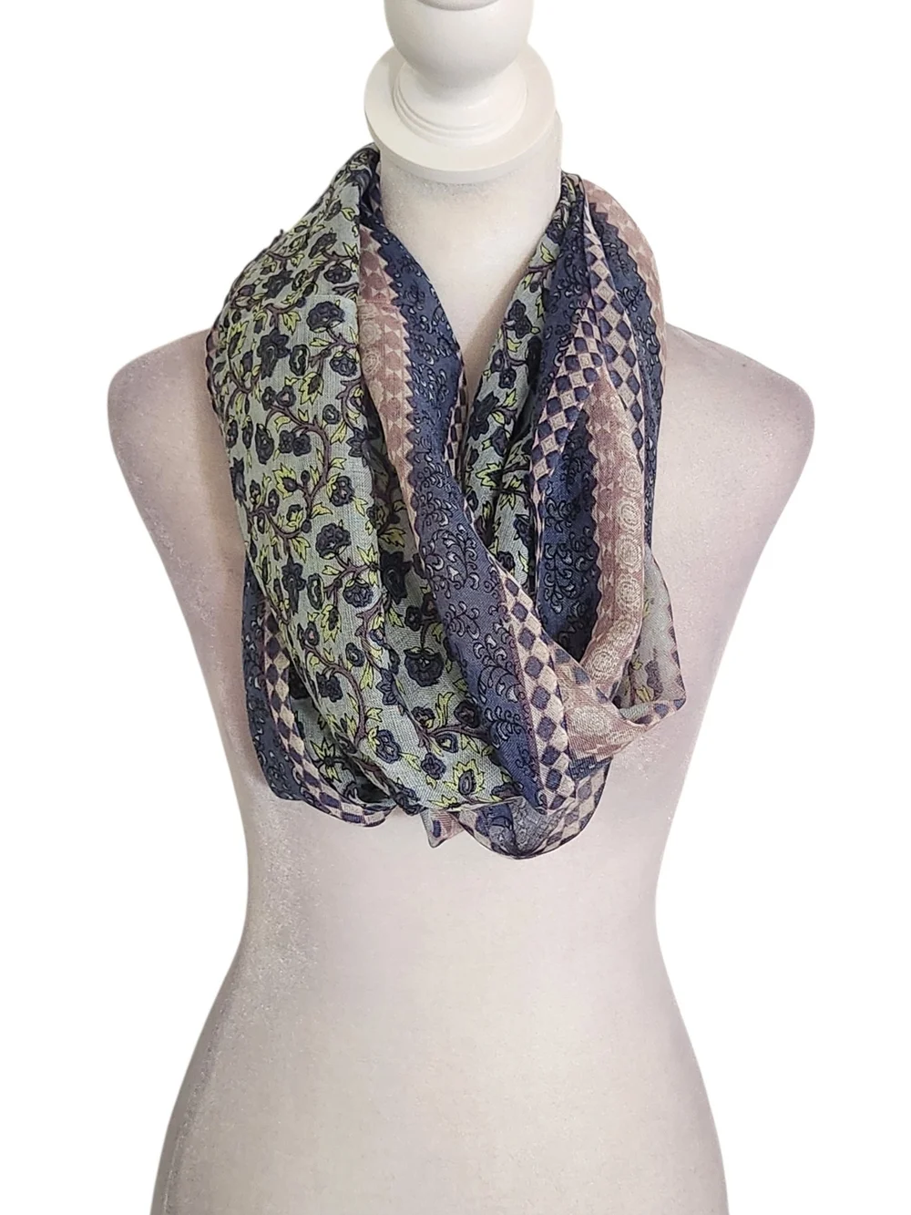 J. Jill Purple Blue and Green Floral Print Infinity Scarf 20.5 x 33